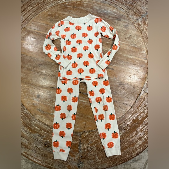 Hanna Andersson Size 6-7 Pumpkin PJs - Picture 1 of 5